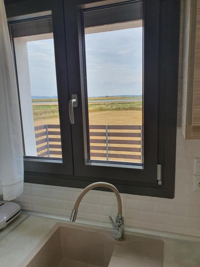 Island View Apartments Moudhros Luaran gambar
