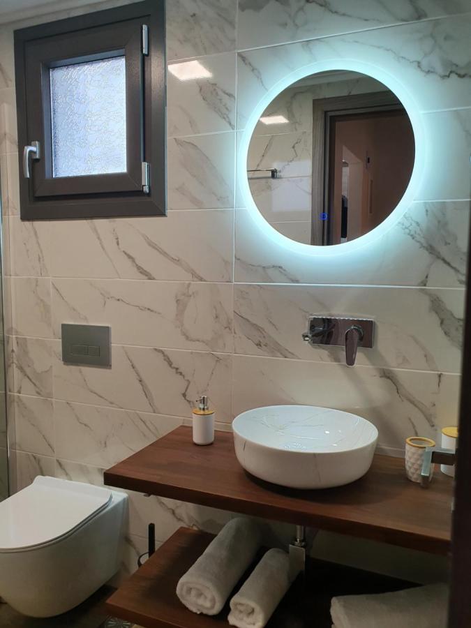 Island View Apartments Moudhros Luaran gambar