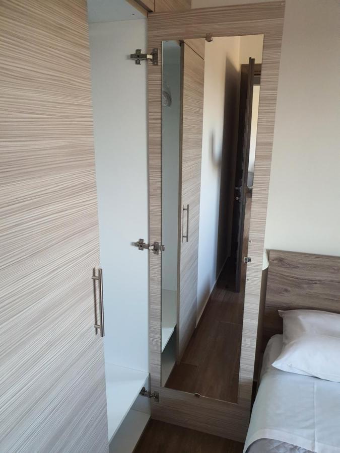 Island View Apartments Moudhros Luaran gambar